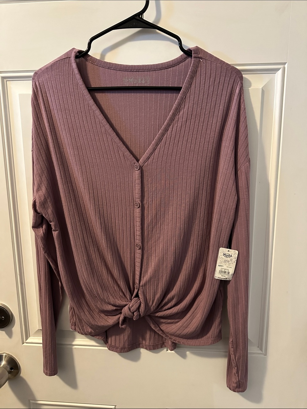 Mudd Mauve Ribbed Button-Front Knot Top